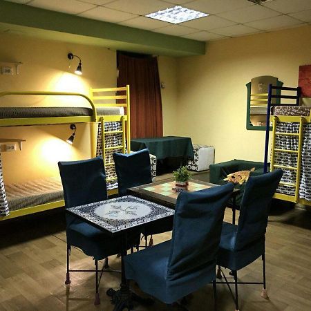 Fish Andrey Hostel Dnipro Exterior foto